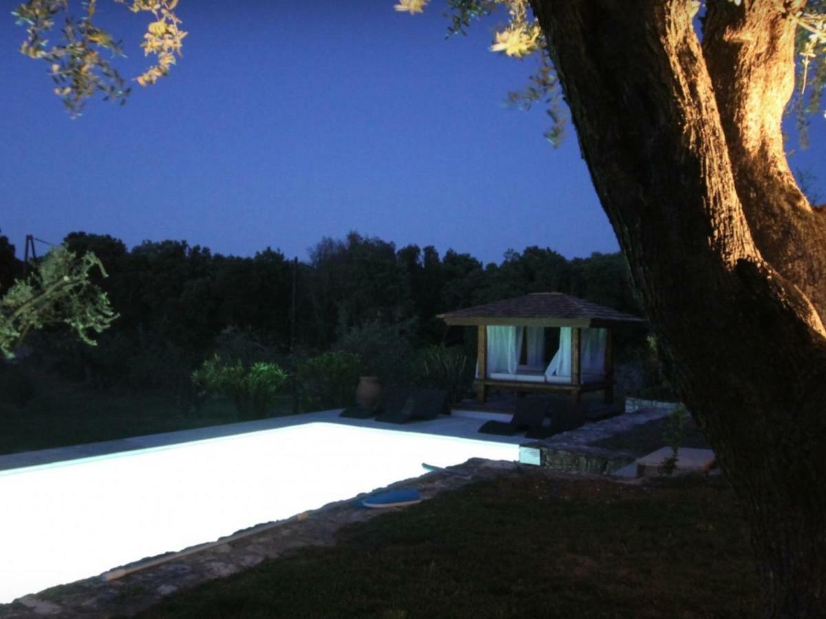 Villa Sanchez ボニファシオ エクステリア 写真